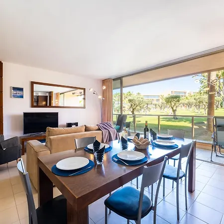 Apartment In Gale Near Sandy Beach Албуфейра